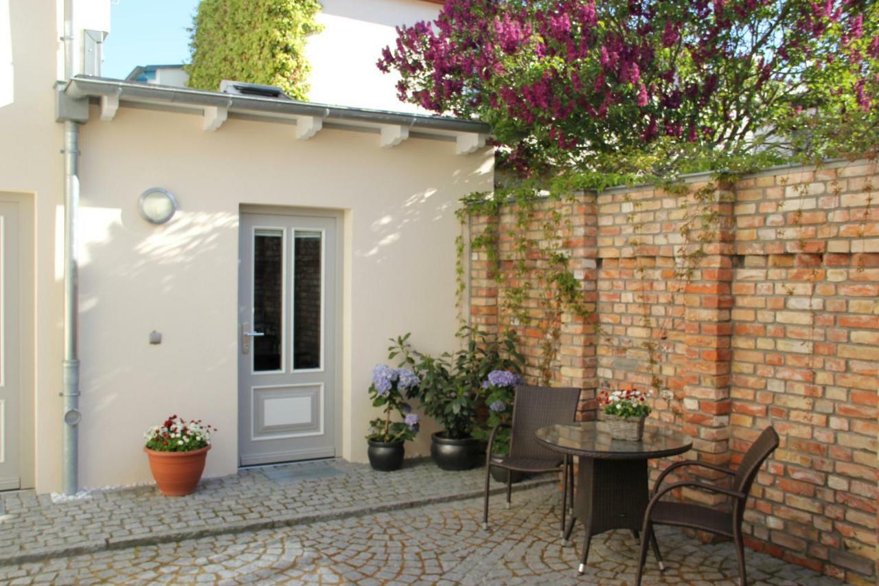 Haus Elli Apartment Rostock Exterior photo